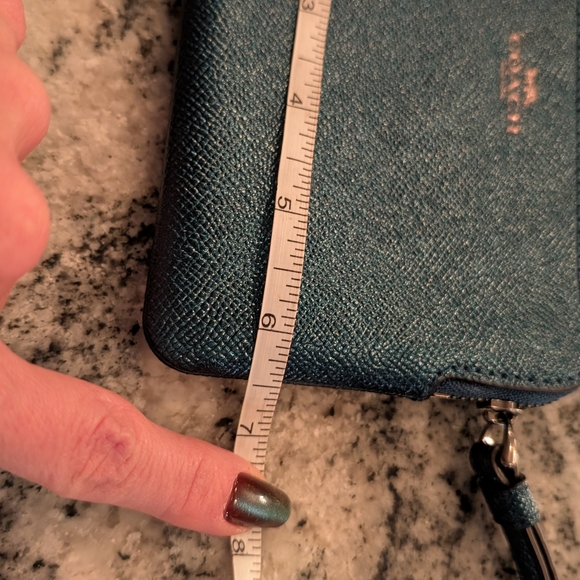 Coach Black Wristlet - Picture 8 of 8